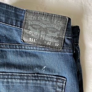 Levi Men’s Dark Wash Slim Fit Jeans - 511